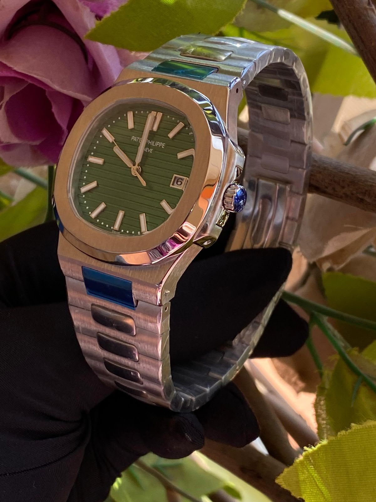 Patek Philippe Nautilus view 2